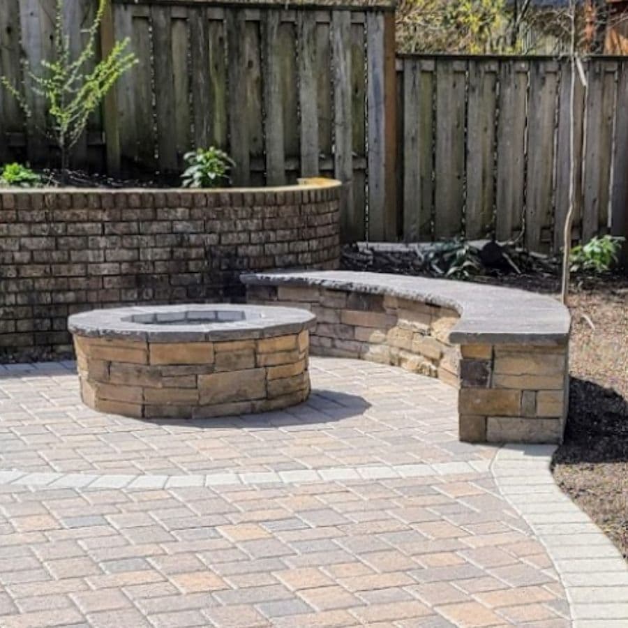 Gallery photos for Creating the Perfect Outdoor Atmosphere with Seatwalls: Image #2